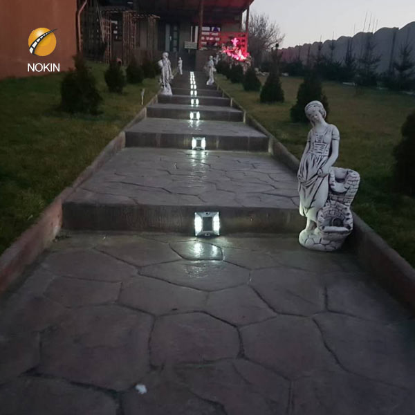 Raised Led Road Stud Light Dia 14NOKINm